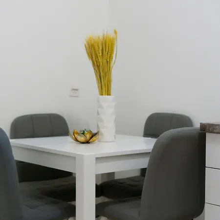 Apartment Ukropina