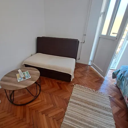 Ukropina Apartament *